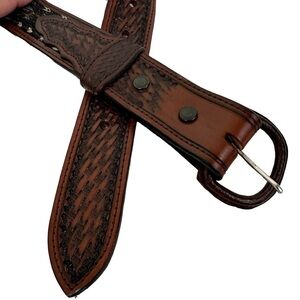 Aztec Embossed Oil Tan Made in Mexico Brown Leather Textured Belt, size 34
